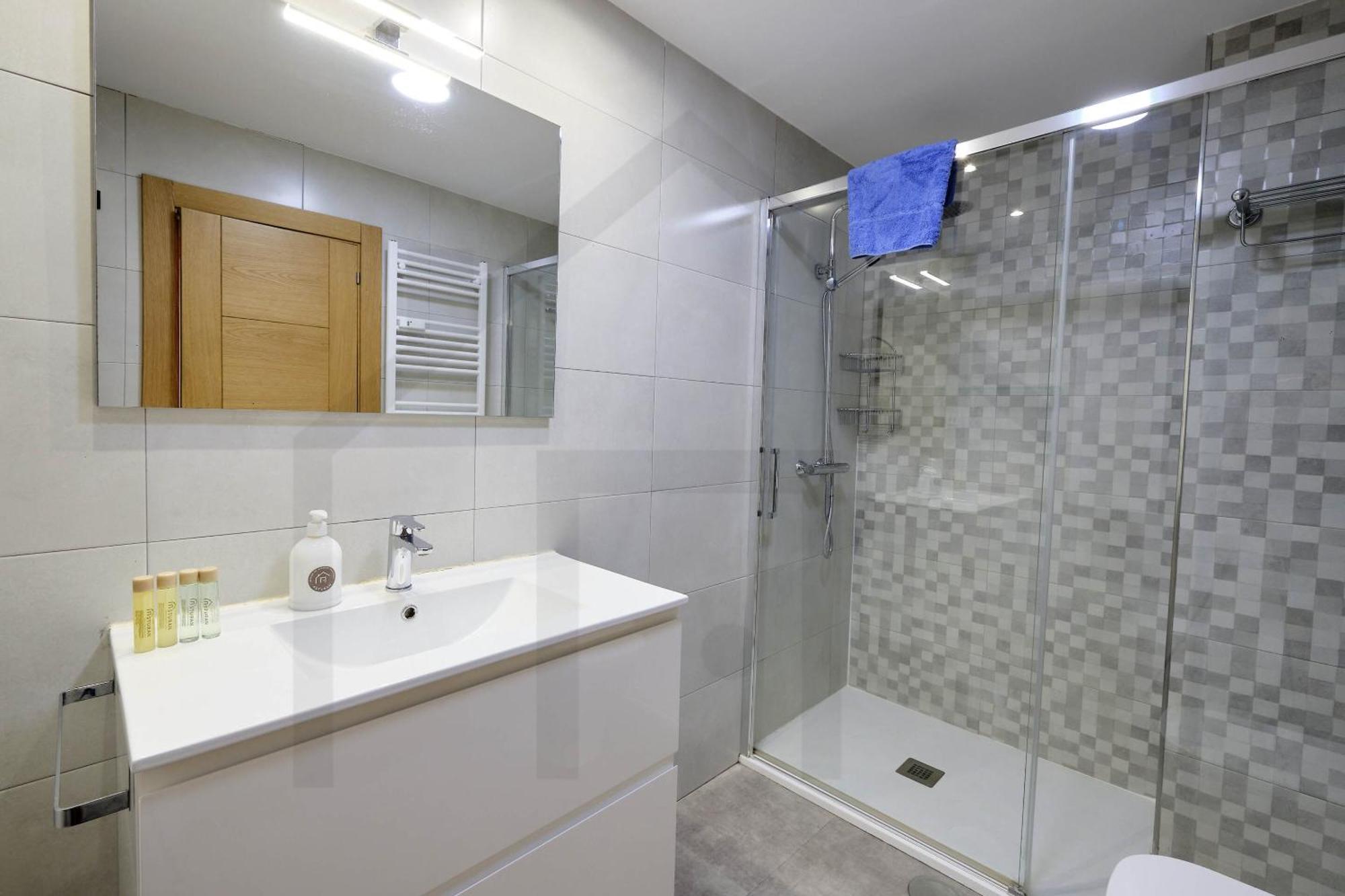 Campoamor Centro - Coqueto Apartamento Con Wifi. Oviedo Ngoại thất bức ảnh